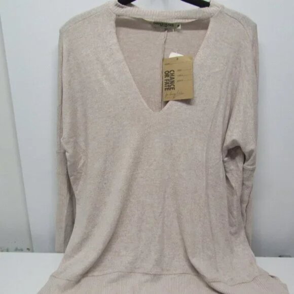 NWT! Women's Chance or Fate Cream/Beige Tunic Sweater Size Small - Picture 1 of 6